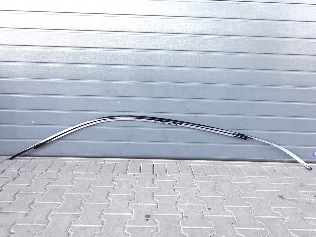 фото №1, Aston martin dbx 707 dbx707 20- молдинг защита dekor кузов левая