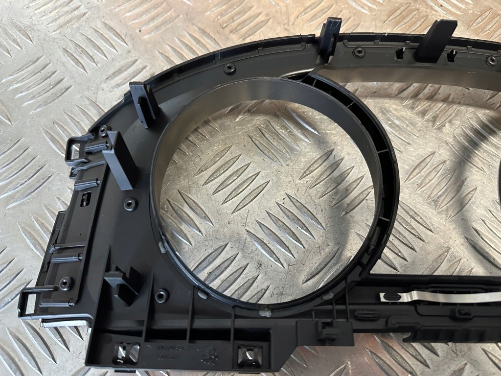 фото №7, Vw golf vii рамка dekor спидометра 5g0857059