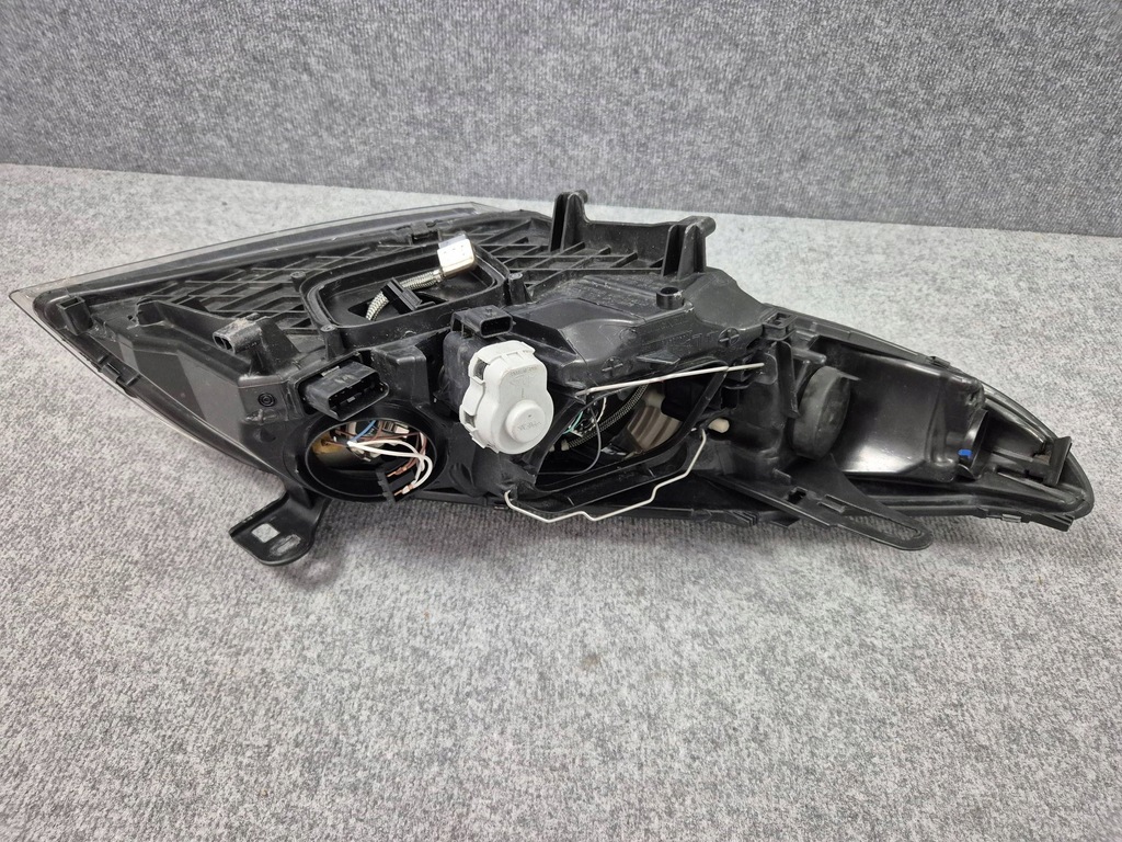 фото №8, Фара лампа передня перед права renault megane iii bi ксенон rs 08-12