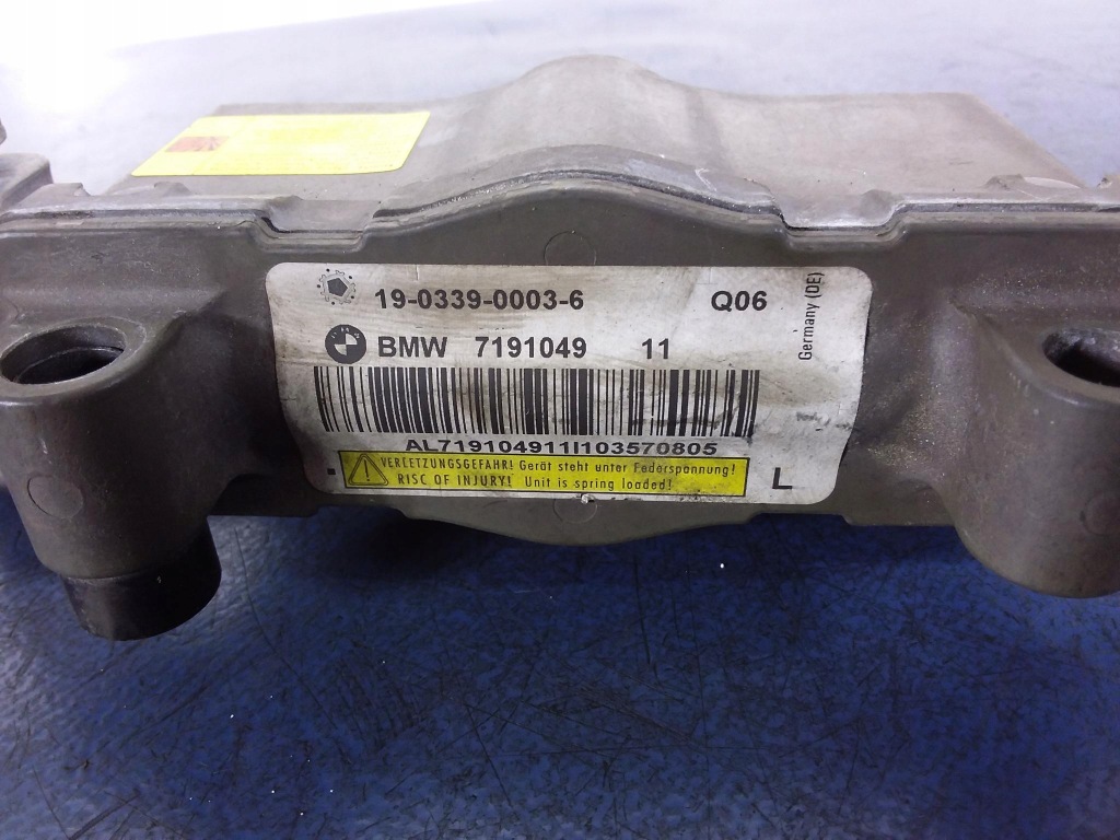 фото №4, Bmw 5 f10 f11 петля капот патрон левый 7191049