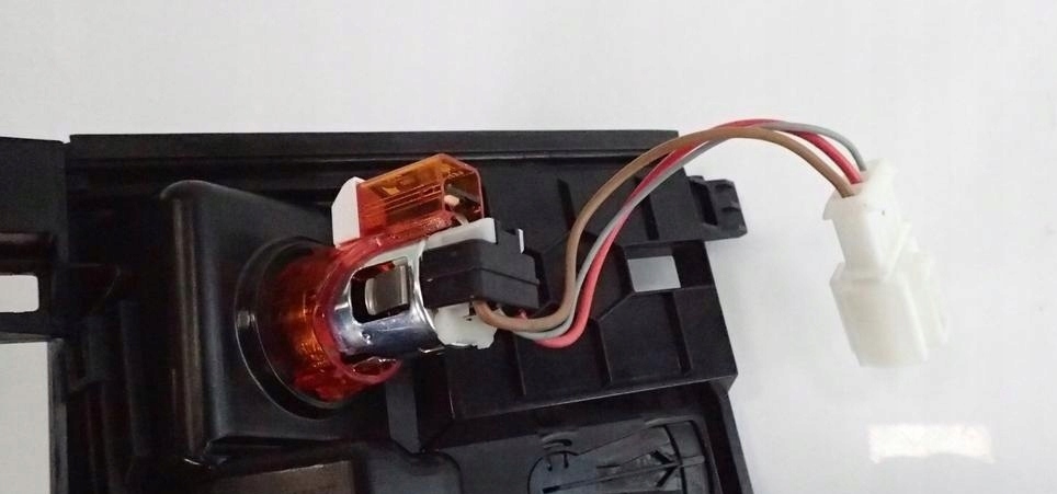 фото №8, Механізм попільнички перед 4l0857951 audi q7 4l