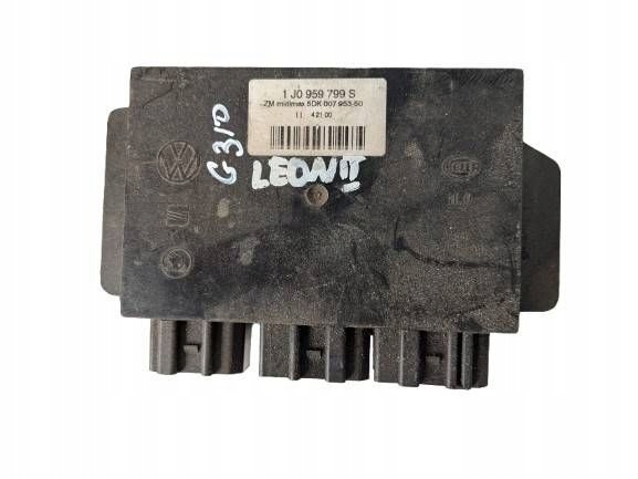 Купить Seat оригинальный номер 1j0959799s