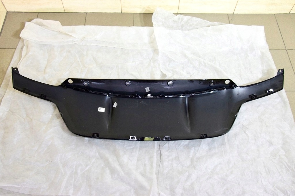 фото №10, Range rover evoque 19-r. задній спойлер задня дифузор