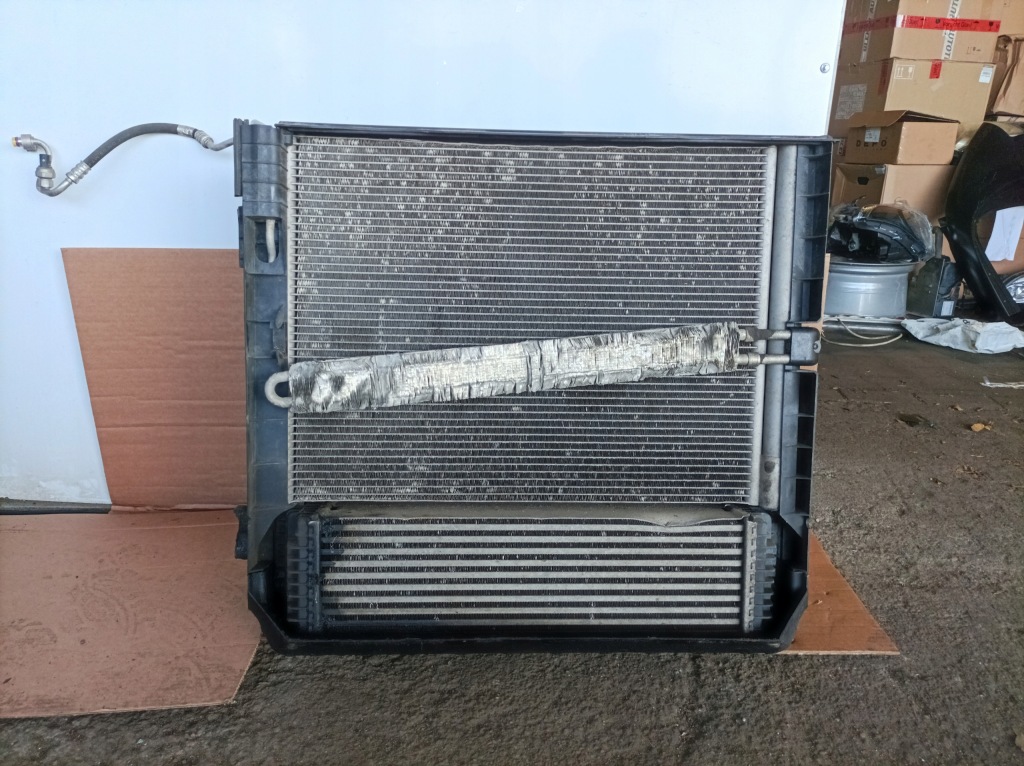 фото №1, Комплект радіатор bmw x6 e71 3.0 d