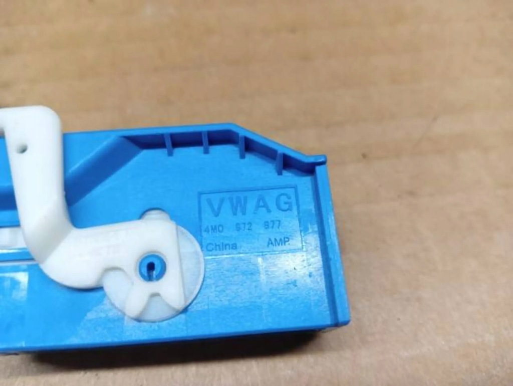 фото №8, Кнопка переключатель стекло audi a5 a4 q5 q7 4m0959855