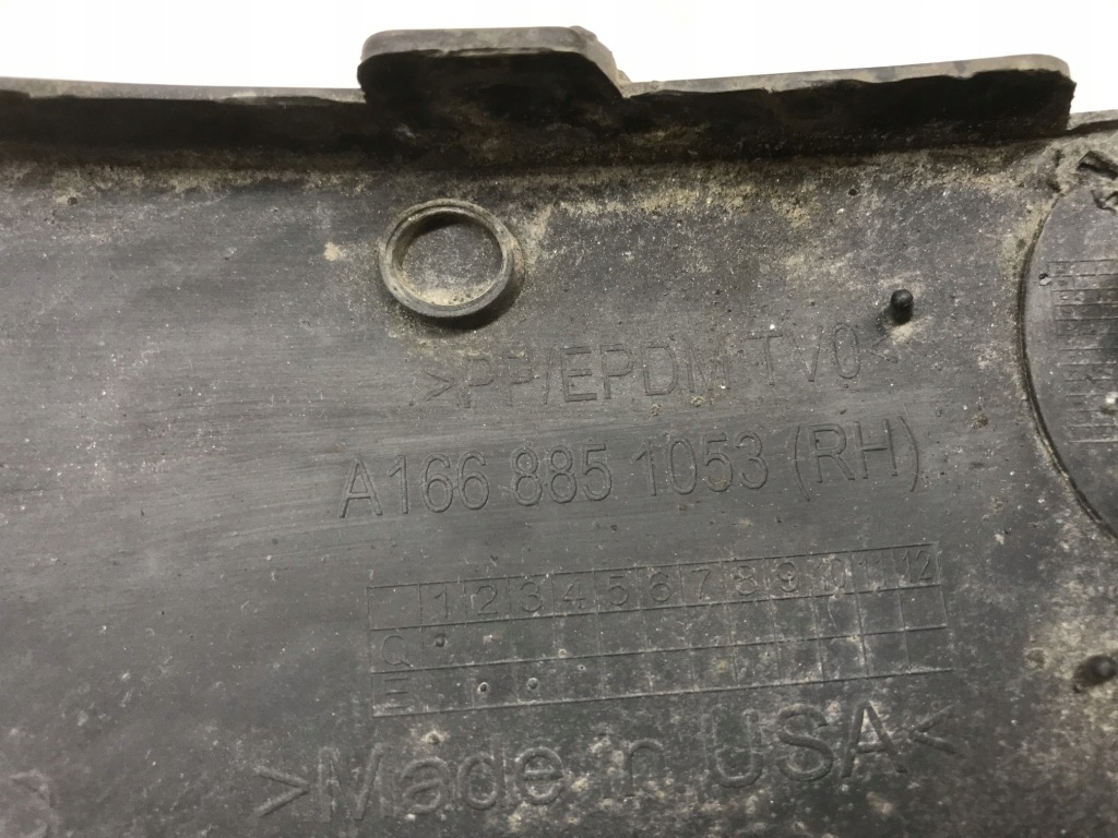 Mercedes m w166 12-15r заглушка бампера задний правая a1668851053 Цена