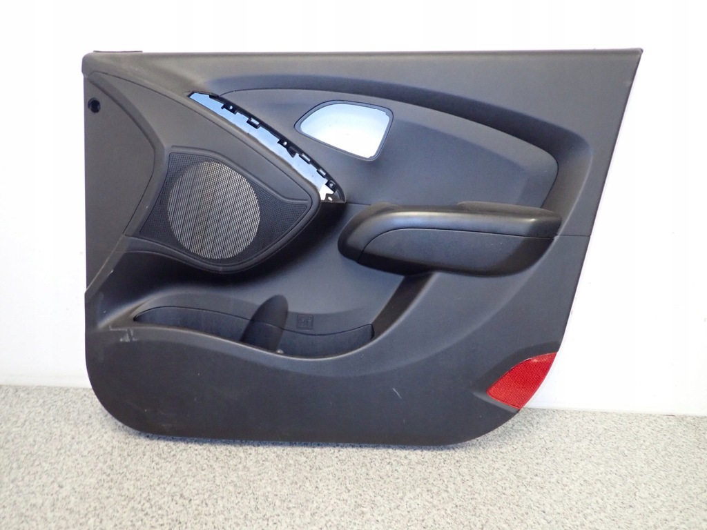 фото №1, Hyundai ix35 10- обшивка двері оббивка права