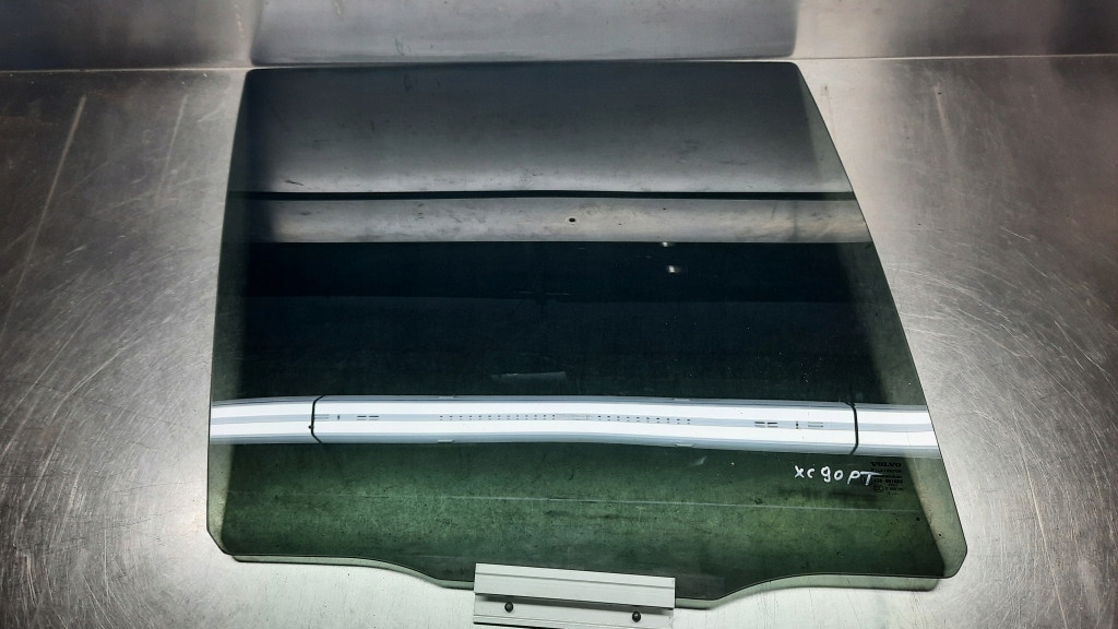 фото №1, Стекло дверь правый задняя volvo xc90 02-14r