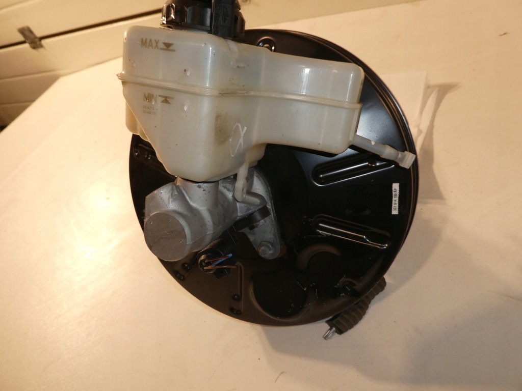 фото №5, Насос гальмівна підсилювач гальм vw passat b7 cc 3c1614105ap