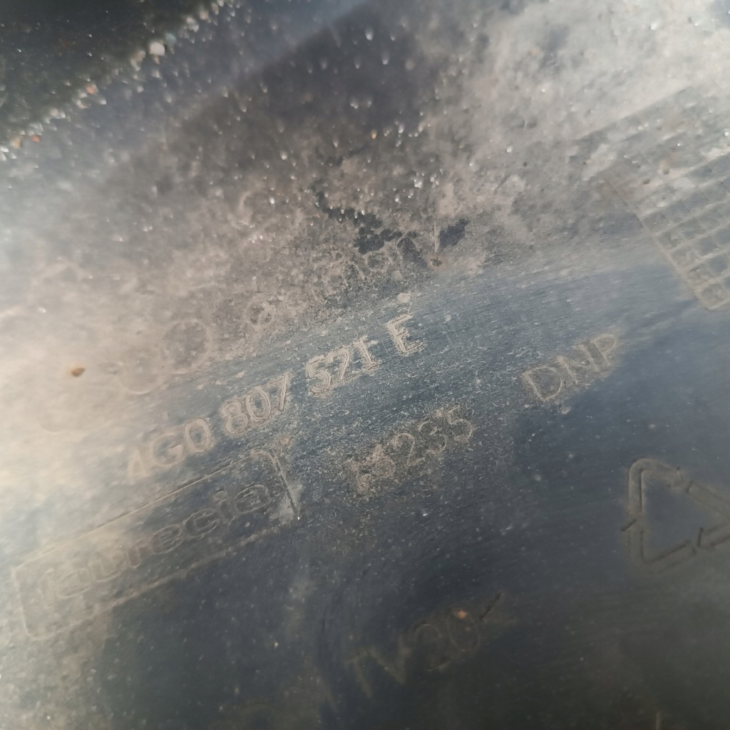 Бампер задний  audi a6 c7 s-line 11-14 4pdc комплект в Украине