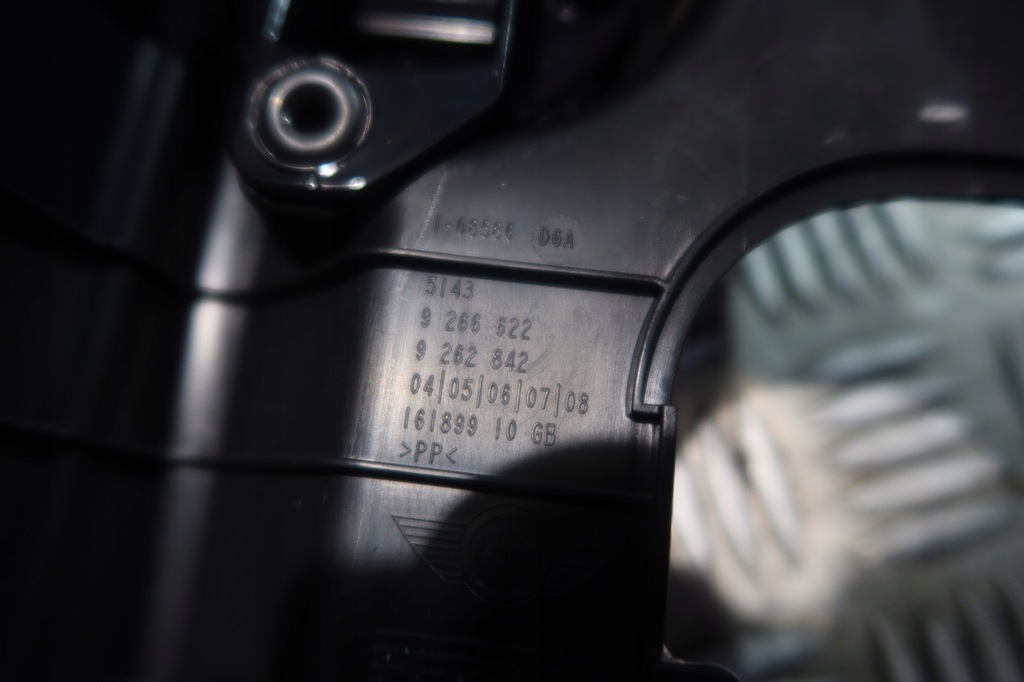 фото №8, Mini f55 f56 f57 туннель средний корпус пластик кронштейн na кружки 9266622