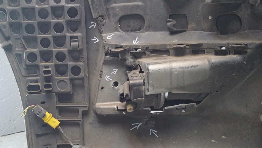 фото №16, Бампер перед citroen c4 picasso