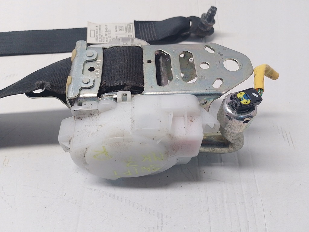 фото №7, Pas безопасности перед правый suzuki swift mk7