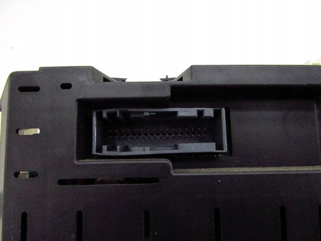 фото №8, Land rover discovery 4 лічильник europa 09-16r ch2210849ed