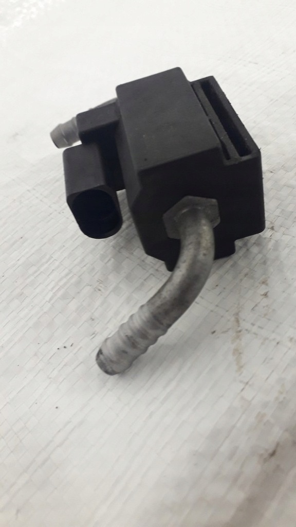 фото №12, Клапан odcięcia топлива vw golf 1.6 fsi 036906519a