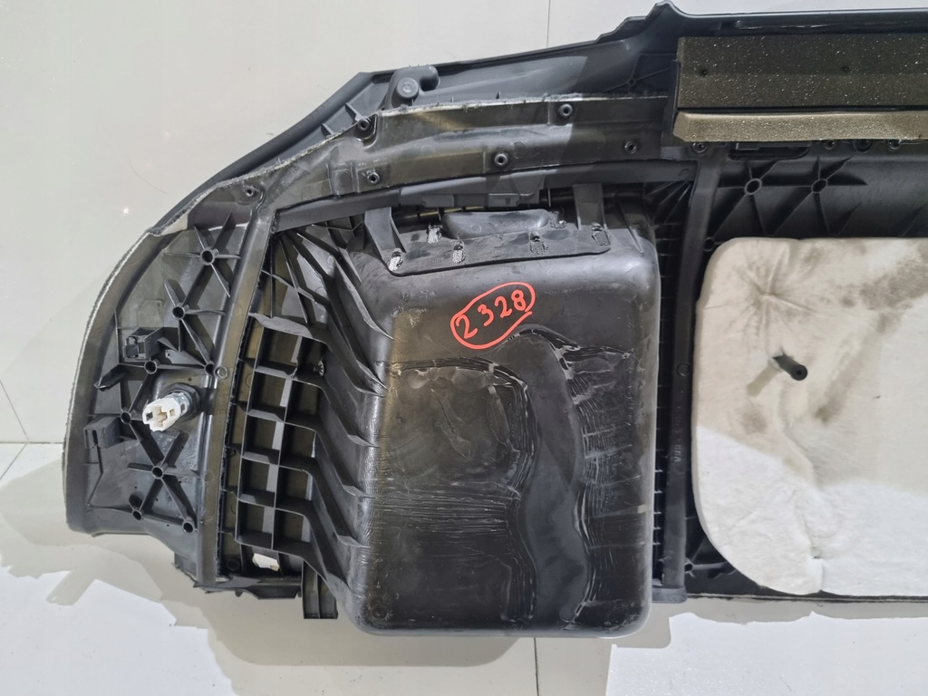 фото №11, Audi a6 c6 kombi оббивка багажника ліва права