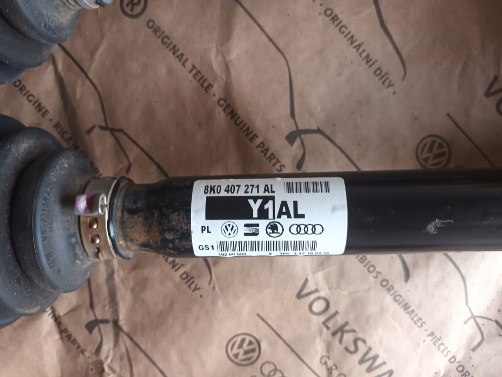 фото №13, Привідний вал привідна передня права ліва audi a4 8k a5 8t 8k0407271al 12km