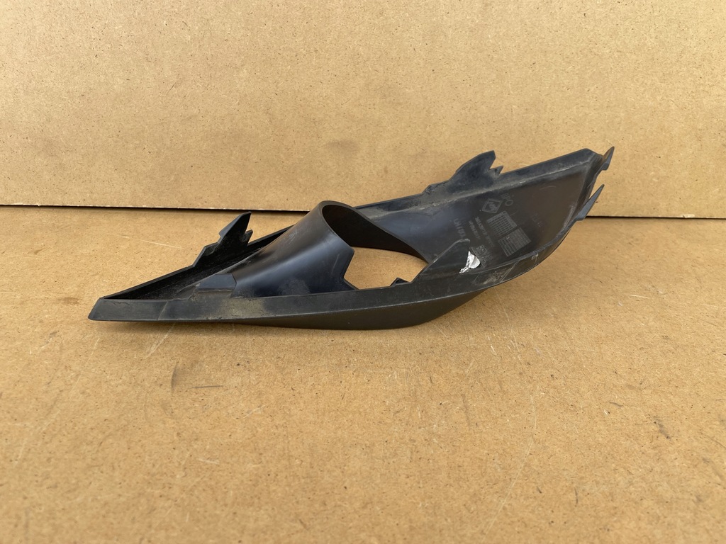 фото №5, Решётка рамка бампера правый перед renault clio iv 4