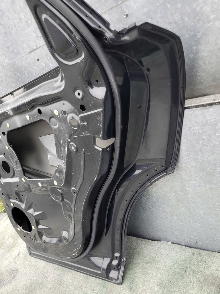 фото №15, Дверь левая передние / правое задние jaguar f-pace f pace 2016-