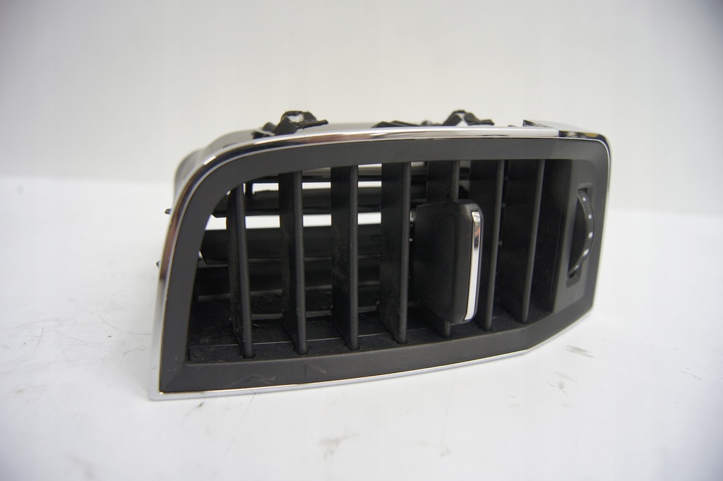 фото №7, Решётка обдув левая правая средняя karoq