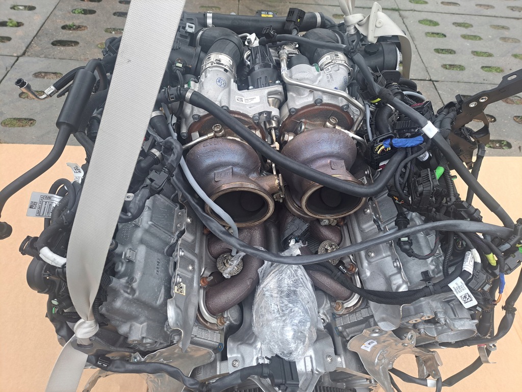 фото №8, Bmw 8 m850ix g14 g15 g16 двигатель n63b44d 530 km новый n63