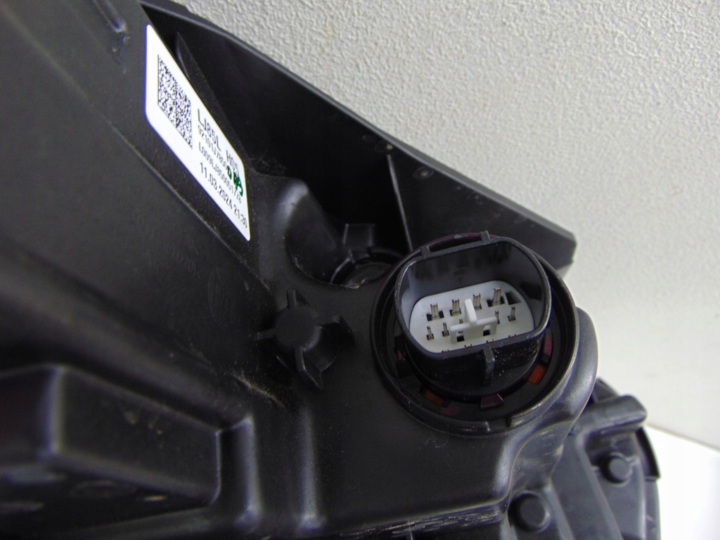 Kia x ceed xceed рестайлинг  gt line лампа перед full led j7921-61550 Оригинал