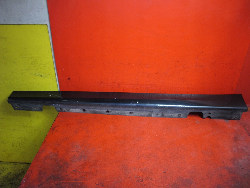 фото №1, Bmw 3 e90 e91 молдинг накладка порог левая 475