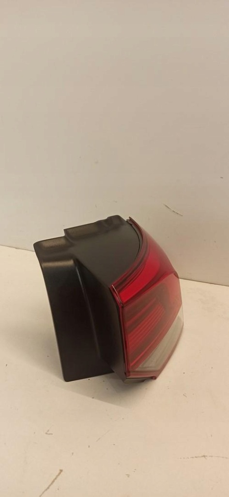 фото №6, Vw golf viii 8 hb лампа правий задня 5h0945096c