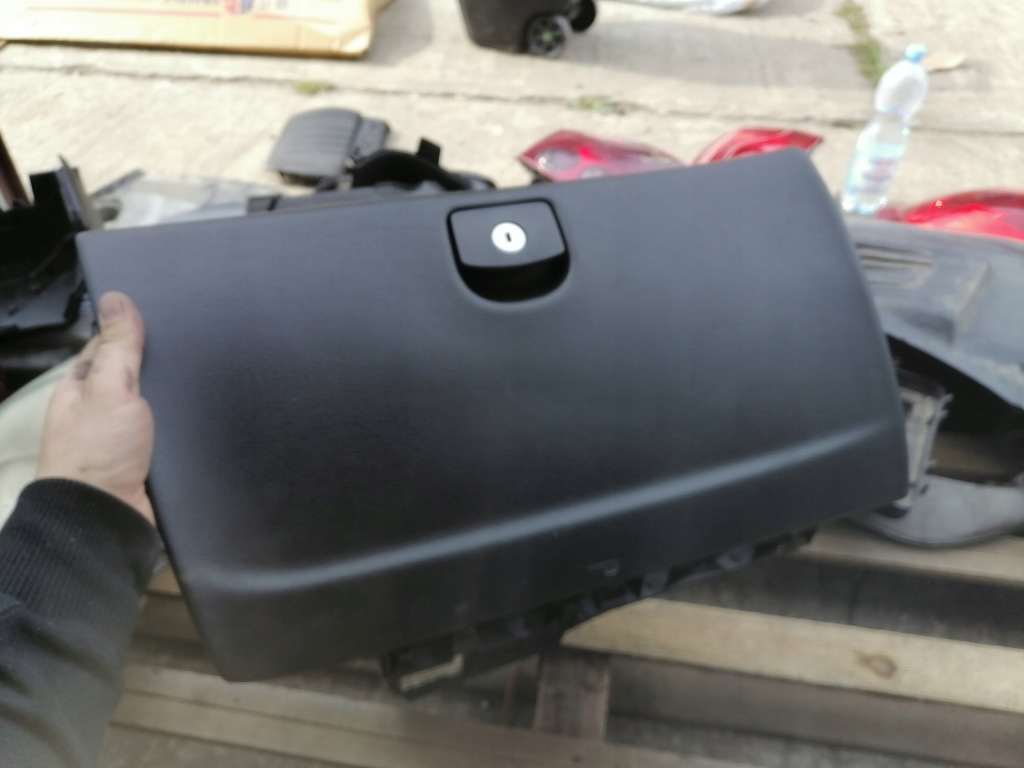 фото №1, Бардачок пассажира peugeot 407