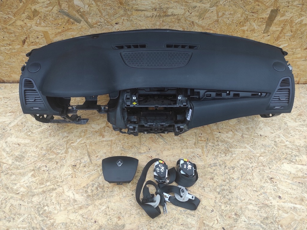 фото №1, Панель приладів консоль renault laguna iii