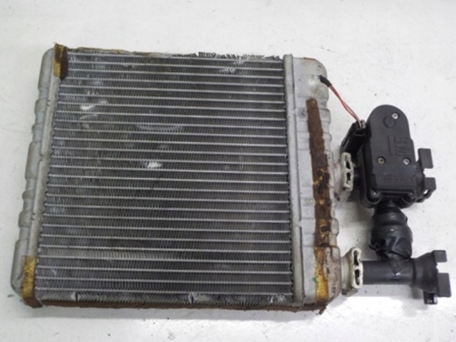 Купити Opel оригінальний номер 1618222 обігрівач