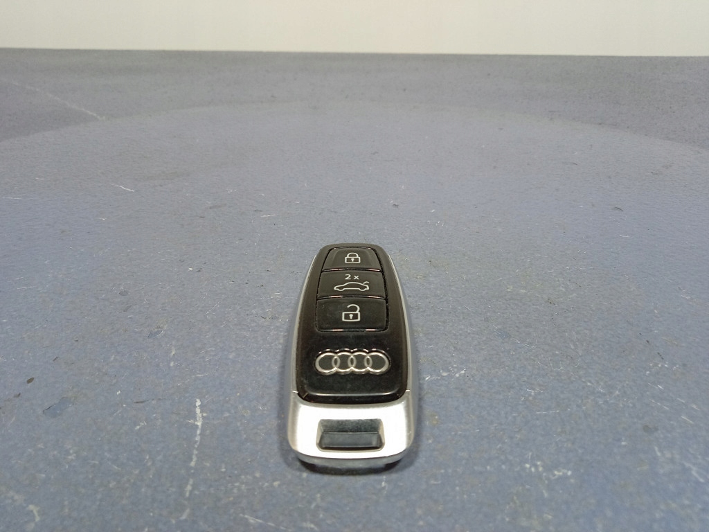 фото №1, Audi a7 c8 ключ pilot s line 4n0959754ek