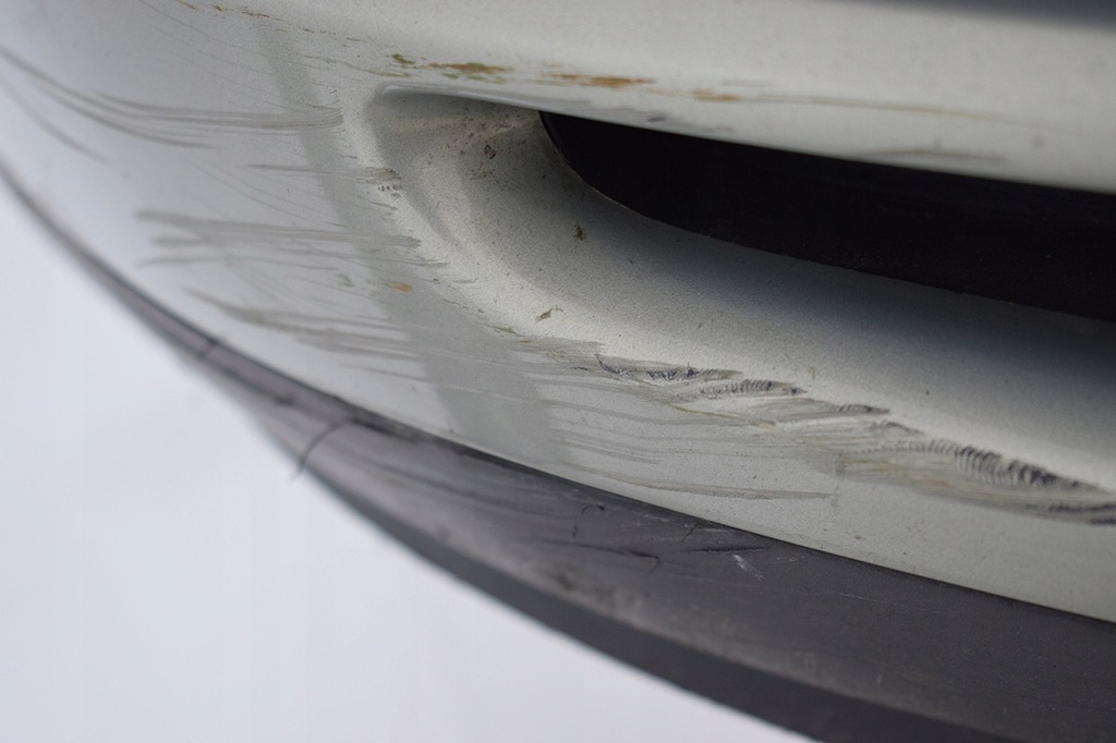 фото №7, Бампер передний toyota avensis ii t25 6t1