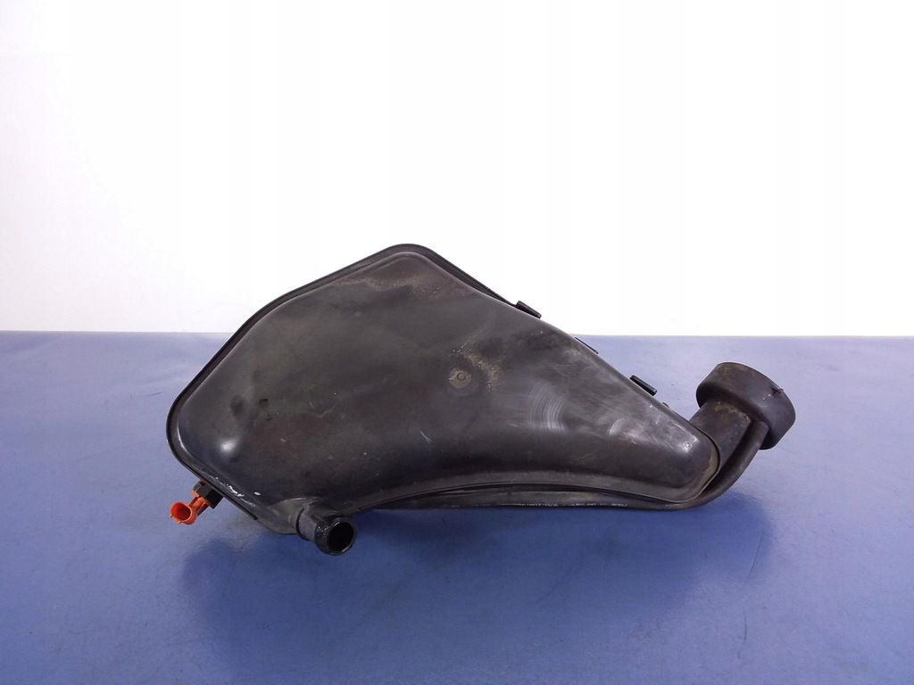 фото №4, Porsche panamera i 970 4.8 бачок расширительный