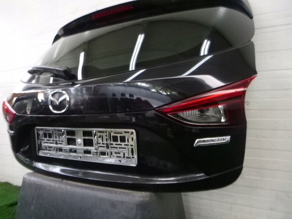 фото №10, Mazda 3 bm 13- кришка багажника задня бампер балка лампи 41w