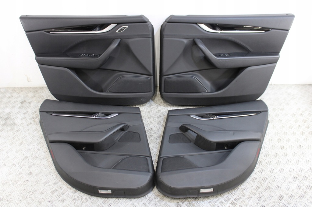 фото №10, Сиденья салон кожа maserati levante m161