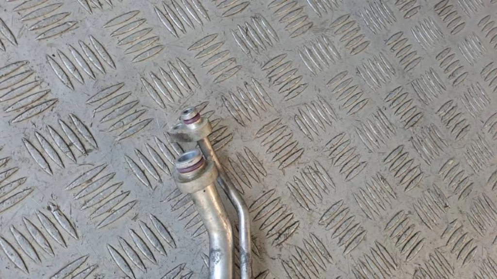 фото №3, Vw passat b8 tdi шланг трубка кондиціонера