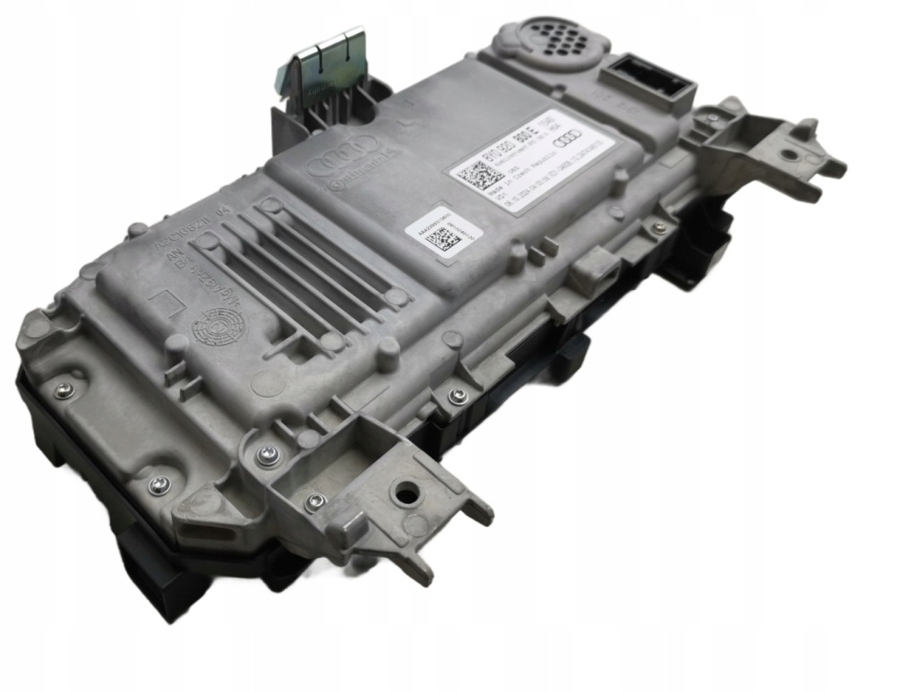 Счетчик приборы audi a3 8y0920800e новый оригинальный с Разборки