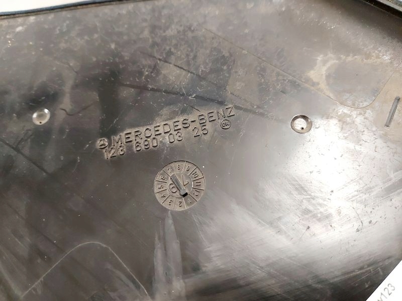 Mercedes w123 защита стойка c sedan niebieska с Разборки