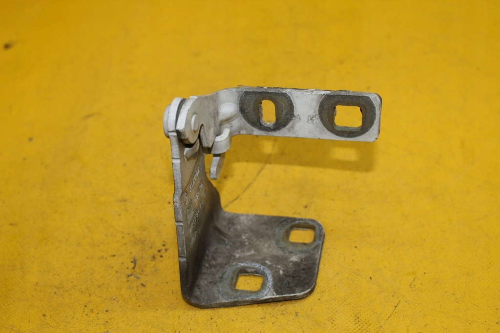 фото №5, Петля капот лівий перед 312082 vivaro trafic ii