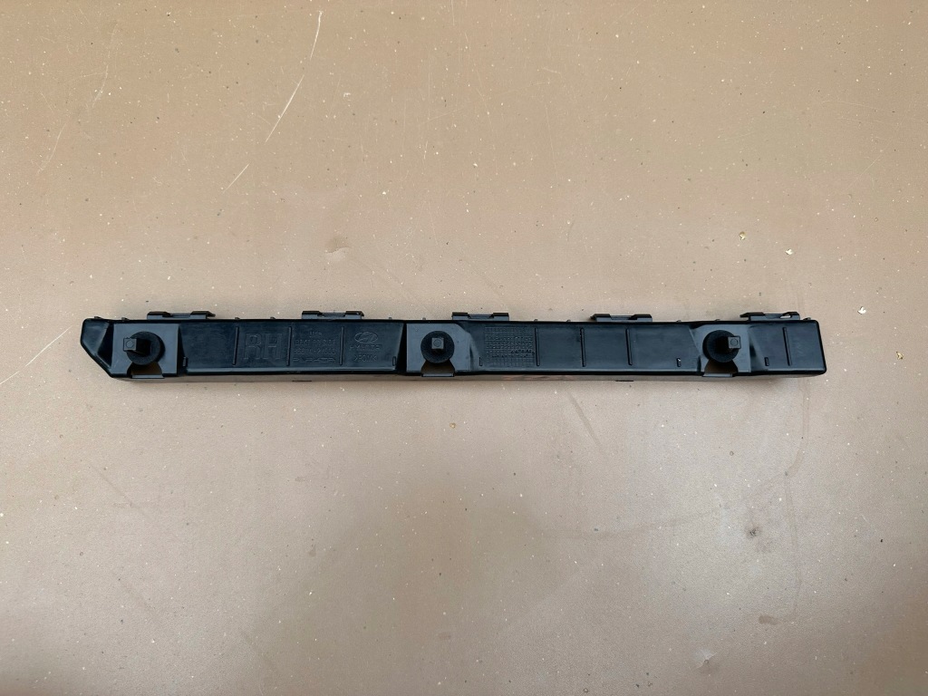 фото №1, Hyundai ix35 09-15r напрямна бампера правий задня