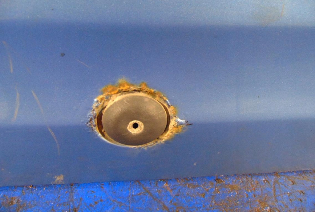 фото №2, Ford transit connect i задня кришка багажника