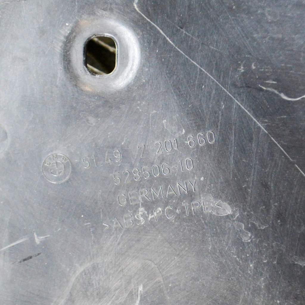 фото №6, Bmw 5 gt f07 2011 правая сторона другое элементы отделка багажника