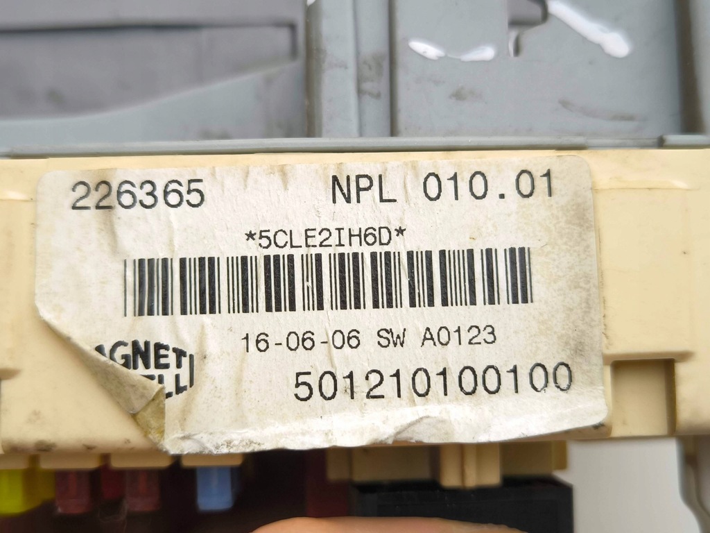 фото №8, Maserati quattroporte коробка предохранителей 2006 226365