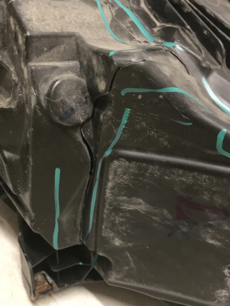 Купити Tesla 3 рестайлінг  full led праві фара 1514953-00-c