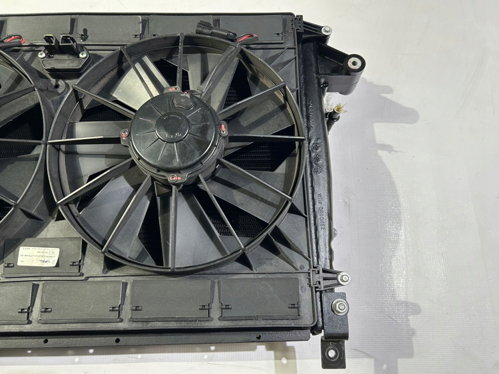 Радиатор радиатор вентилятор комплект maserati granturismo 2008r- Оригинал