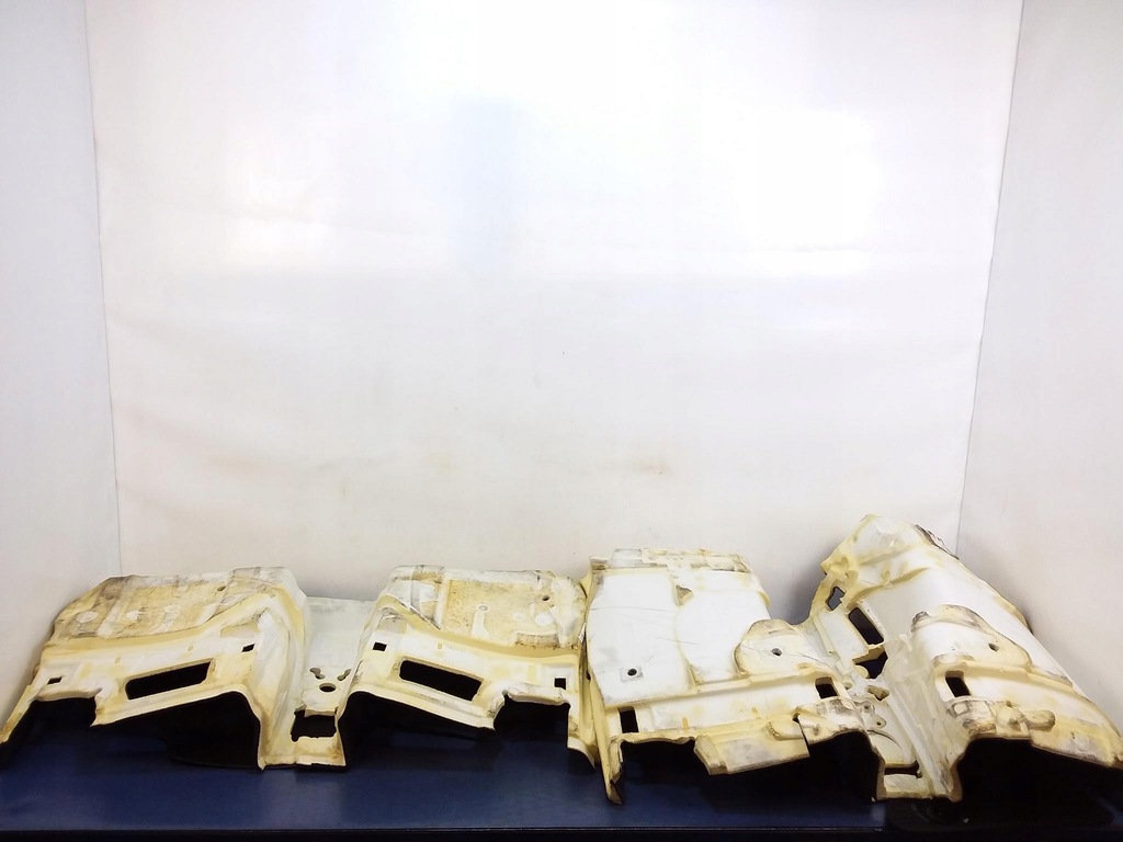 фото №4, Bmw 5 f11 touring обшивка коврик пол