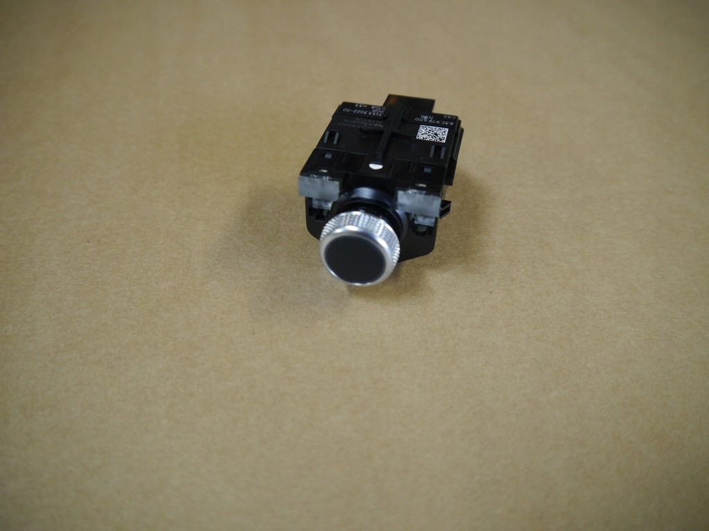 фото №1, Audi q3 83a регулятор громкость 83c919600