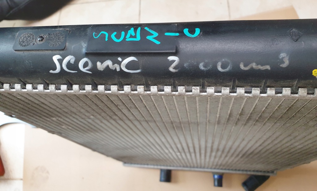 Радіатор води датчик renault megane scenic 1 оригінальний номер в Україні