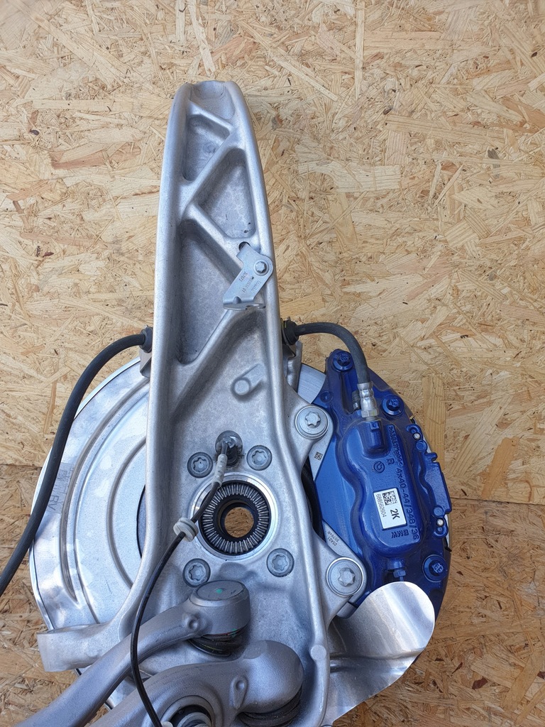 фото №11, Bmw ix i20 поворотный кулак правый перед 25r nówka